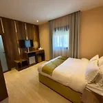 Hotel Saraya
